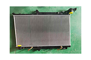 1350A819 หม้อน้ำ Mitsubishi Triton 4D56 15- AT