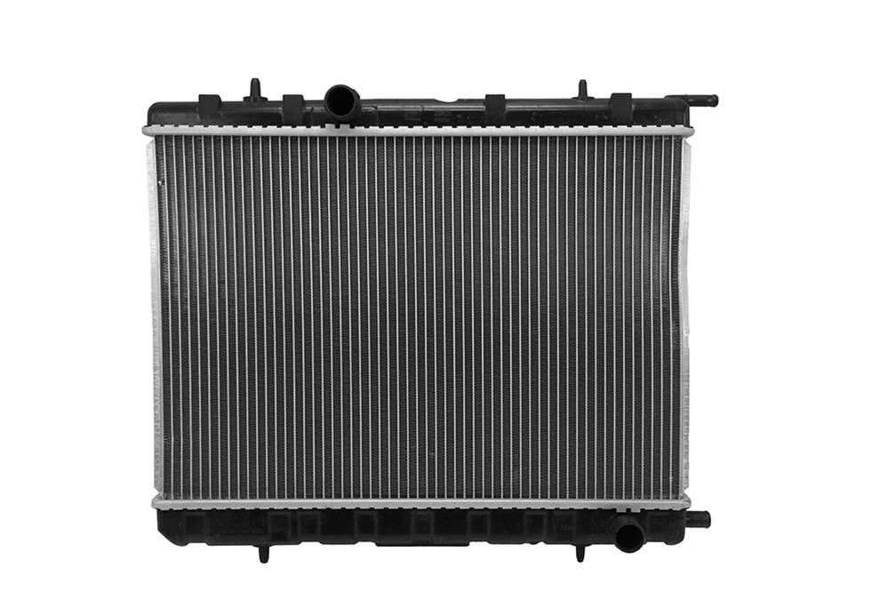 รถDongFeng AEOLUS S30 AT 1.5 หม้อน้ำอลูมิเนียมของถังเก็บน้ำ