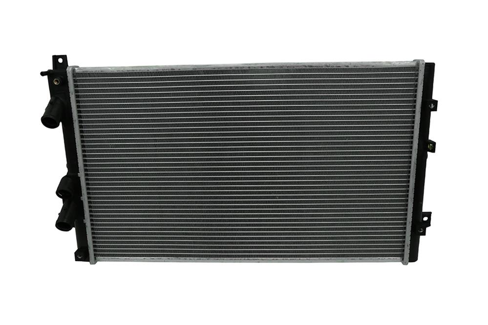 TA-1301100B BYD รถยนต์ BYD Surui หม้อน้ำอลูมิเนียมอุณหภูมิสูงของถังเก็บน้ำ